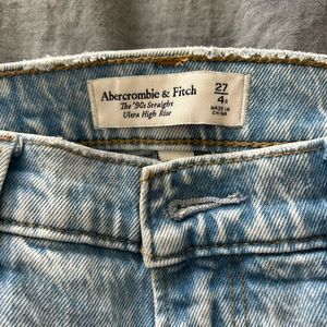 Abercrombie 90s straight leg